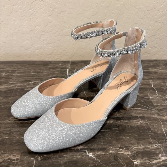 NEW Badgley Mischka Jewel Cathleen Heels - Picture 3 of 14